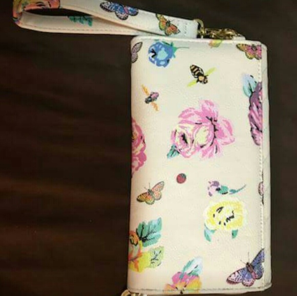 Betsey Johnson wristlet wallet - Picture 2 of 3